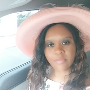 Meet your Posher, Parthenia